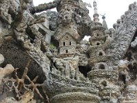 25 HAUTERIVES (Drôme) Le Palais Idéal du facteur CHEVAL (15)